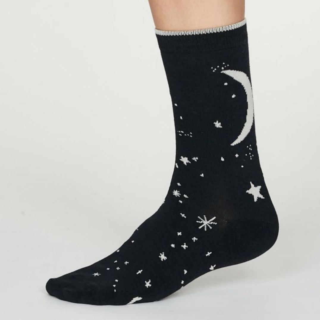 Socken Thought Geschenkbox „Indigo Starlet“ Bambus/Bio-Baumwolle – Bild 2