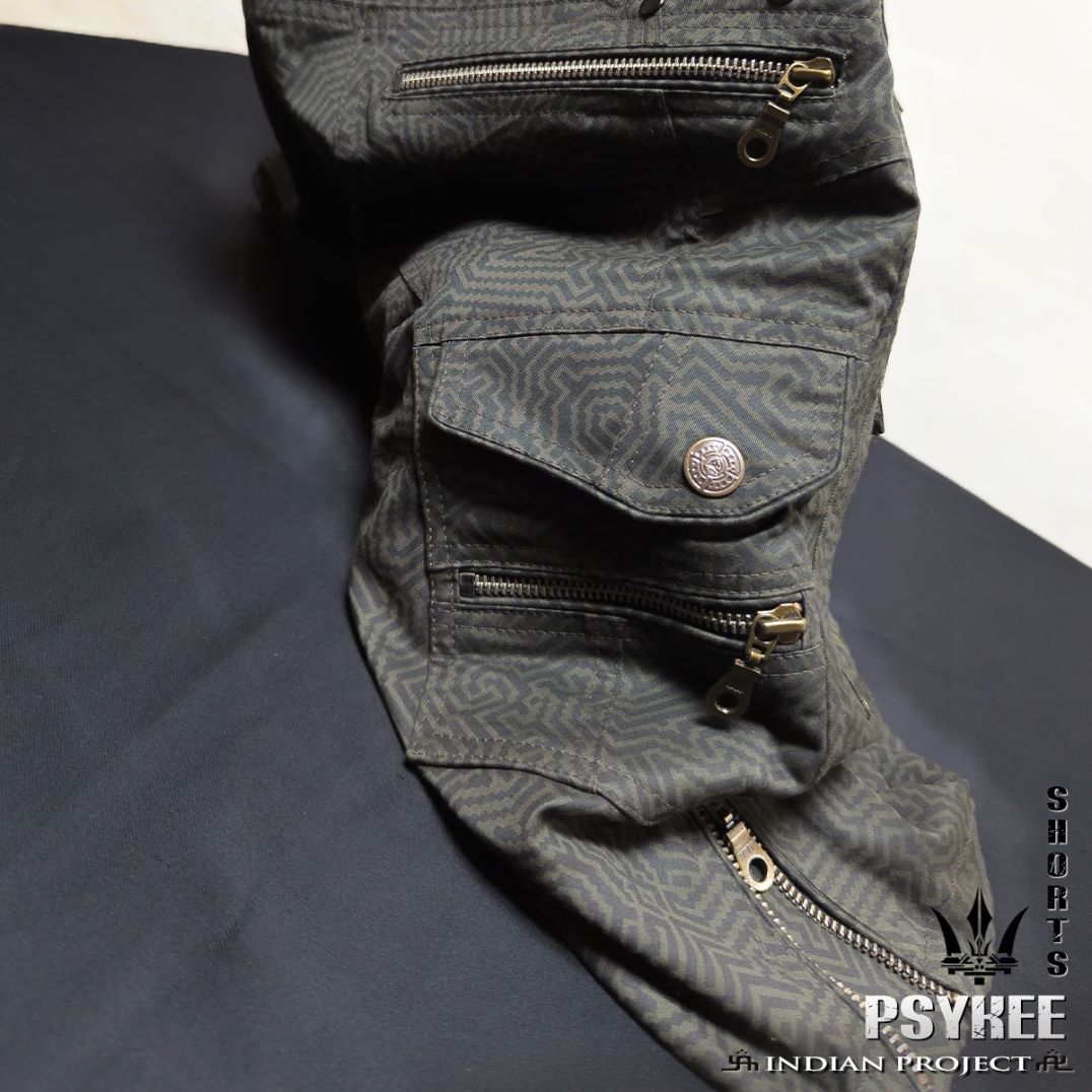 Hose "Psykee Maze" Dark Olive – Bild 2